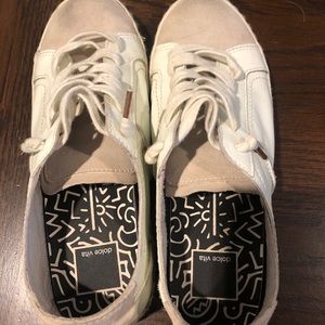 Dolce vita sneakers